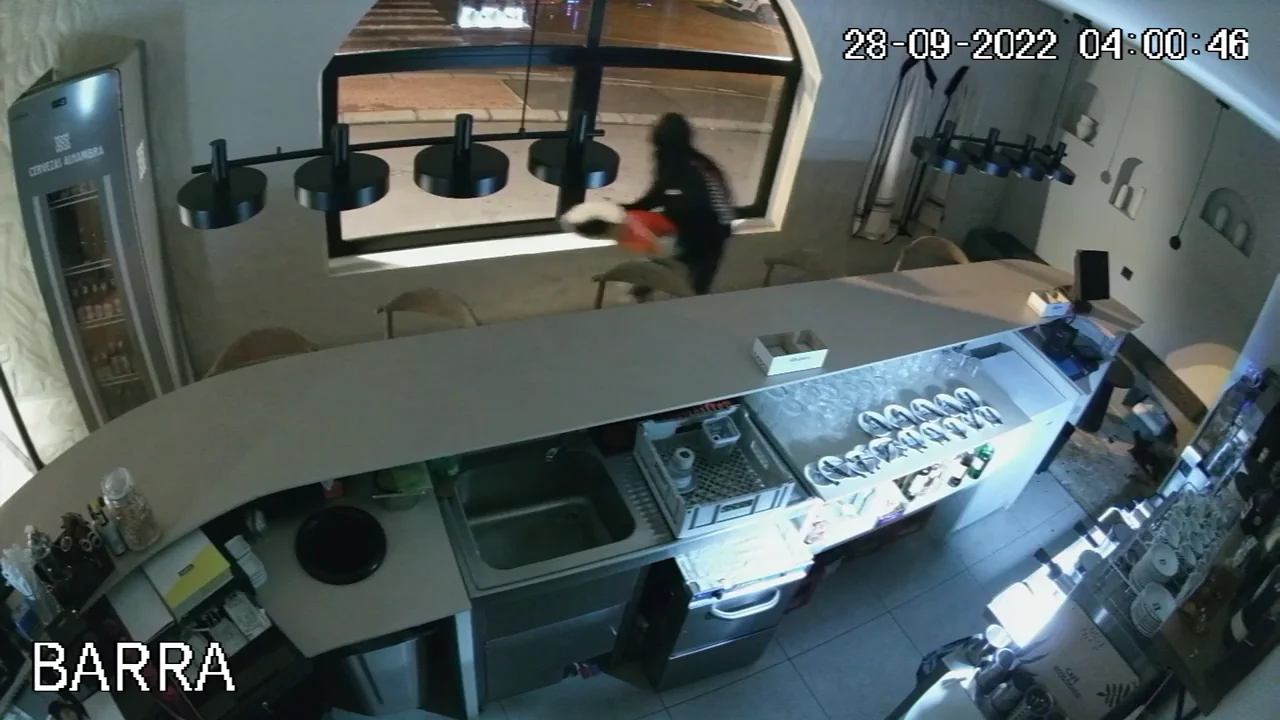 Las imágenes del robo más insólito de Tenerife Las imágenes del robo más insólito de Tenerife
