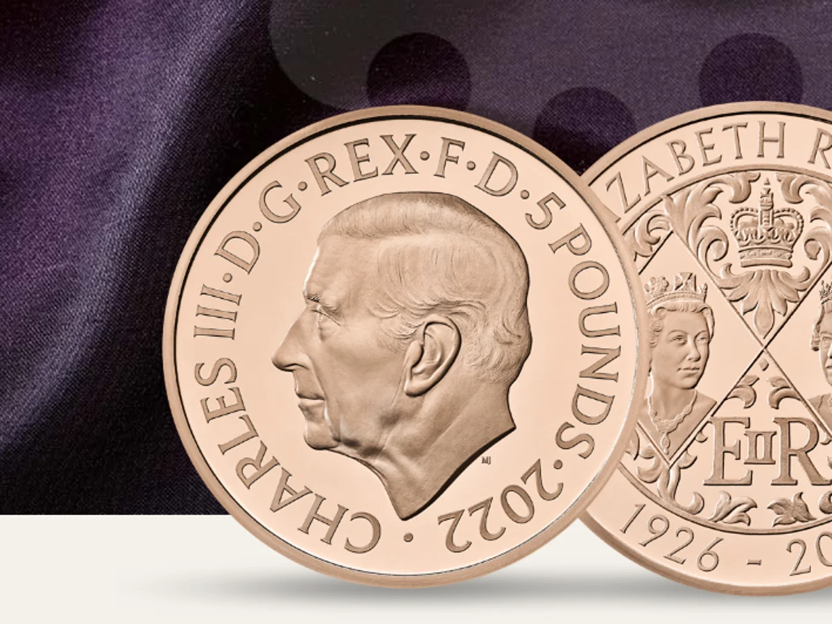 Corbata Canadá carbohidrato Reino Unido muestra las nuevas monedas con el rostro del rey Carlos III