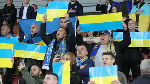 Aficionados ucranianos en el Ucrania - Escocia celebrado en Polonia Aficionados ucranianos en el Ucrania - Escocia celebrado en Polonia