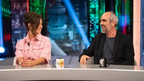 Penélope Cruz revela "el problema" de ir a la casa de Luis Tosar por su afición con el bricolaje Penélope Cruz revela "el problema" de ir a la casa de Luis Tosar por su afición con el bricolaje