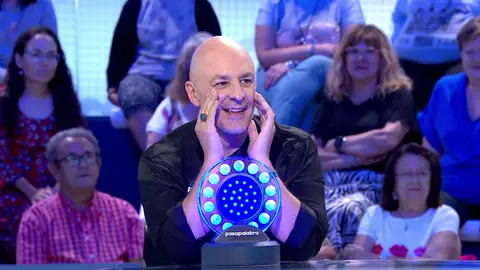 Roberto Álamo saca su lado más ‘infantil’: “Solo por esto merece la pena presentar el programa” Roberto Álamo saca su lado más ‘infantil’: “Solo por esto merece la pena presentar el programa”