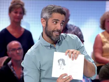 Roberto Leal, fascinado con las ilustraciones del hijo de Roberto Álamo con solo 7 años: “¡Aquí hay carrera!” Roberto Leal, fascinado con las ilustraciones del hijo de Roberto Álamo con solo 7 años: “¡Aquí hay carrera!”