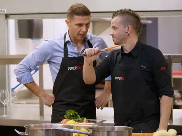 La receta de Joaquín: Lentejas estofadas con cangrejos a la brasa La receta de Joaquín: Lentejas estofadas con cangrejos a la brasa