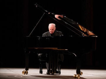 El pianista y director Daniel Barenboim