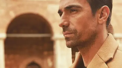 Descubrimos a Ibrahim Çelikkol, el actor que interpreta a Hakan Gümüşoğlu en ‘Tierra Amarga' Descubrimos a Ibrahim Çelikkol, el actor que interpreta a Hakan Gümüşoğlu en ‘Tierra Amarga'