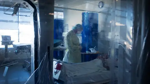 Una superviviente de los atentados de Bruselas muere tras pedir la eutanasia por un "intenso sufrimiento psicológico" Una superviviente de los atentados de Bruselas muere tras pedir la eutanasia por un "intenso sufrimiento psicológico"