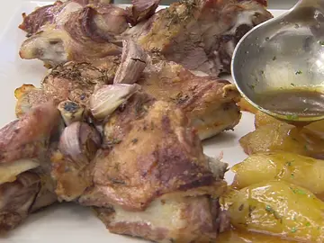 Las dos claves de Arguiñano para hacer cordero: la temperatura y el corte Las dos claves de Arguiñano para hacer cordero: la temperatura y el corte