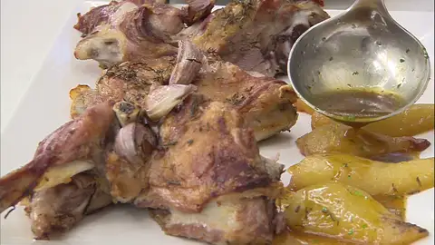 Las dos claves de Arguiñano para hacer cordero: la temperatura y el corte Las dos claves de Arguiñano para hacer cordero: la temperatura y el corte