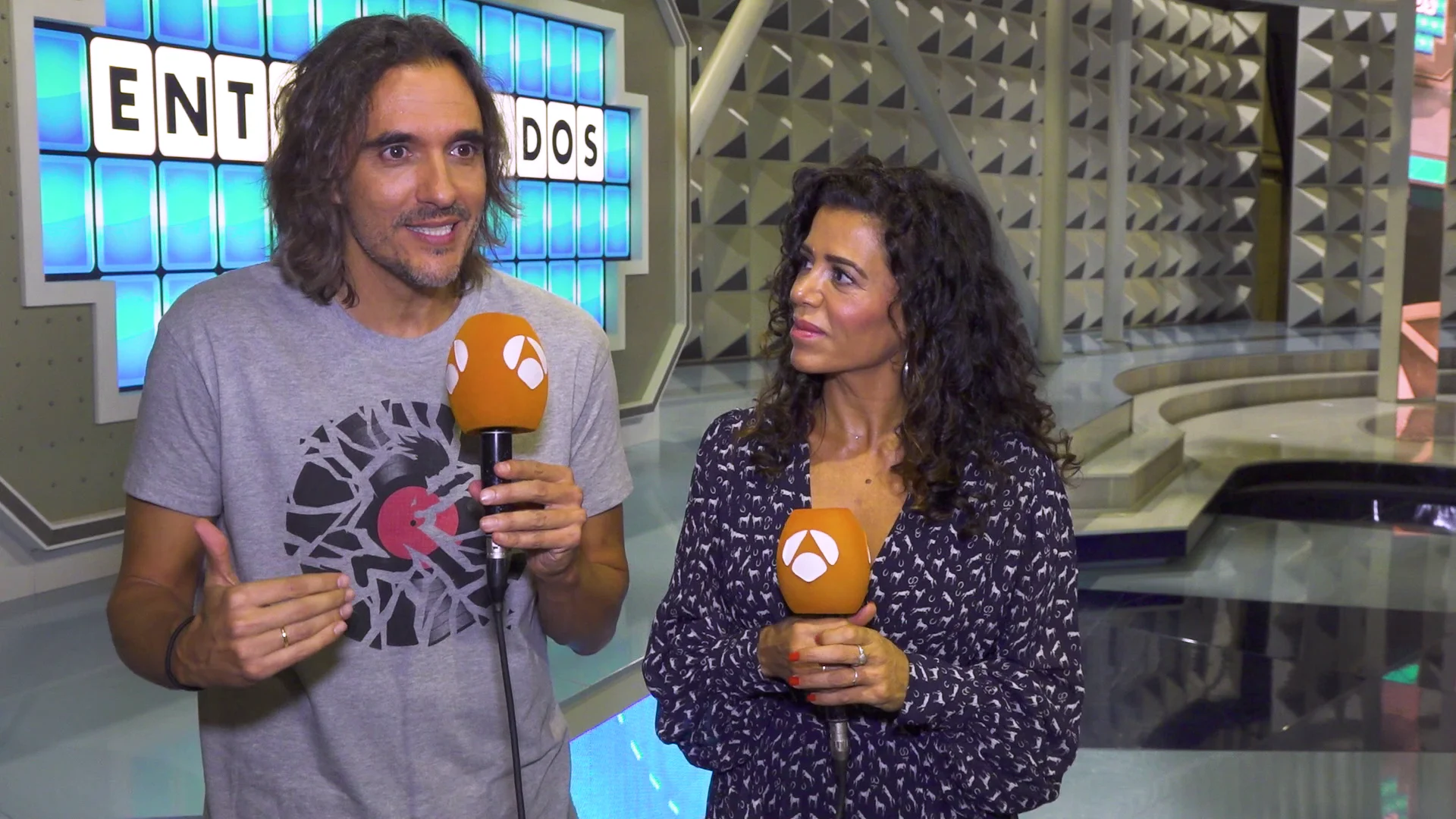 Joaqu&iacute;n Padilla y Chu Herranz presentan &lsquo;Cuando t&uacute; est&aacute;s&rsquo;, una colaboraci&oacute;n con Jorge Gonz&aacute;lez: &ldquo;Habla de quitarse las caretas&rdquo;