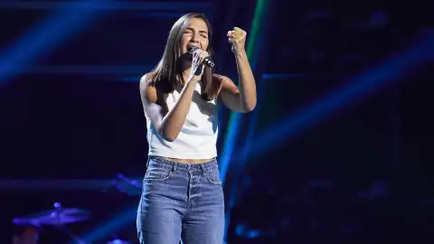 Ana Corbel entra en ‘La Voz’ en el último segundo tras cantar ‘María la portuguesa’ Ana Corbel entra en ‘La Voz’ en el último segundo tras cantar ‘María la portuguesa’