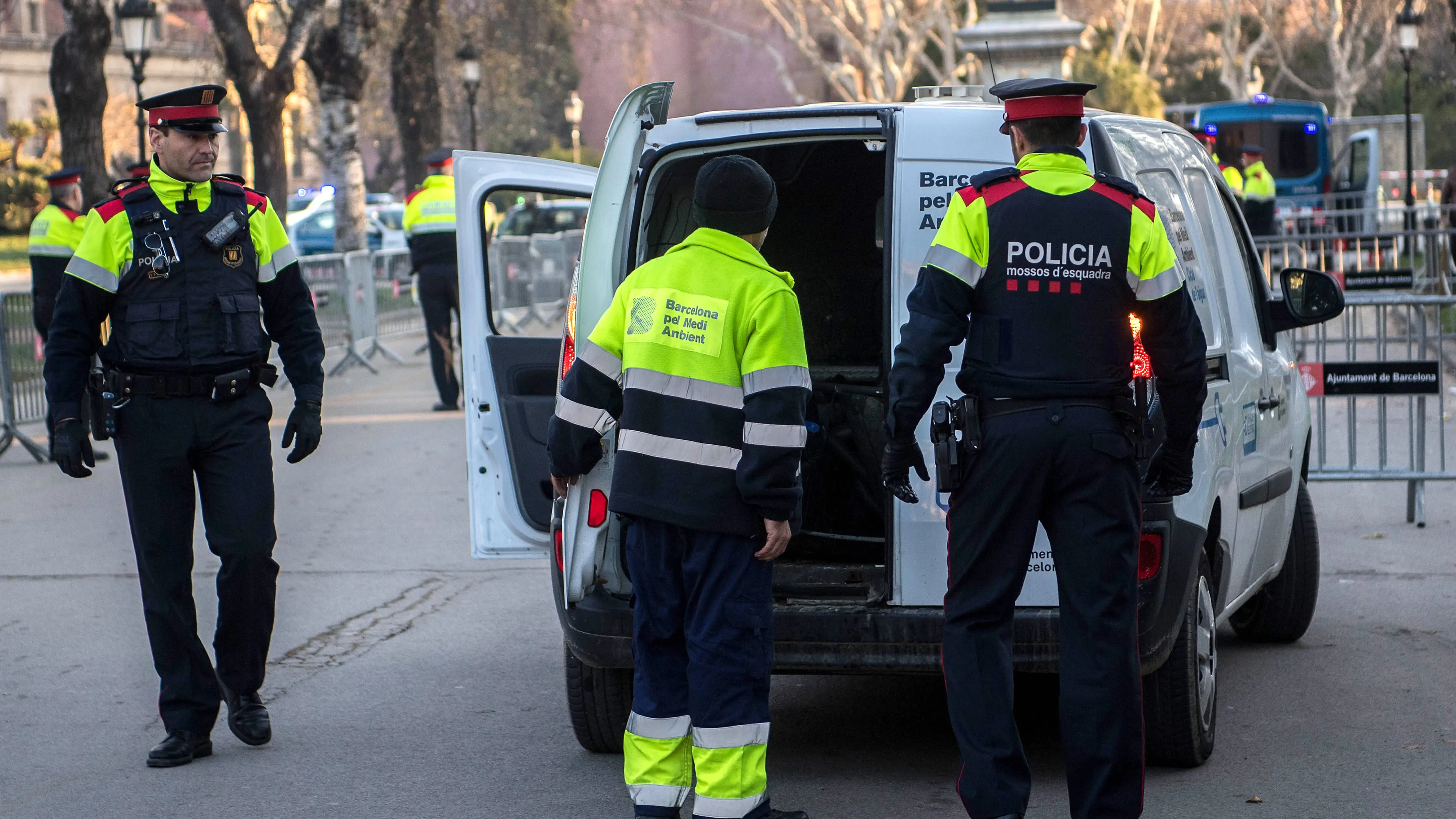 Mossos d'Escuadra Mossos d'Escuadra