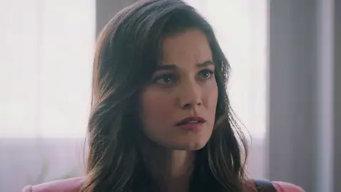 El desafortunado primer encuentro entre Ilgaz y Ceylin: ¿Conseguirán resolver sus diferencias?  El desafortunado primer encuentro entre Ilgaz y Ceylin: ¿Conseguirán resolver sus diferencias?