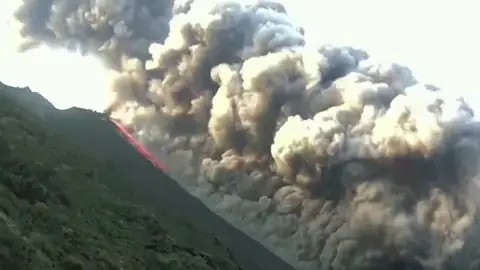 Volcán Stromboli Volcán Stromboli