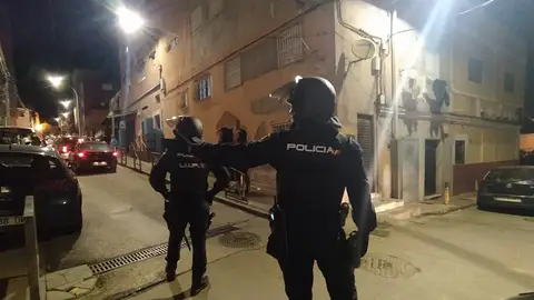 El último control policial en el barrio del Príncipe, en Ceuta El último control policial en el barrio del Príncipe, en Ceuta