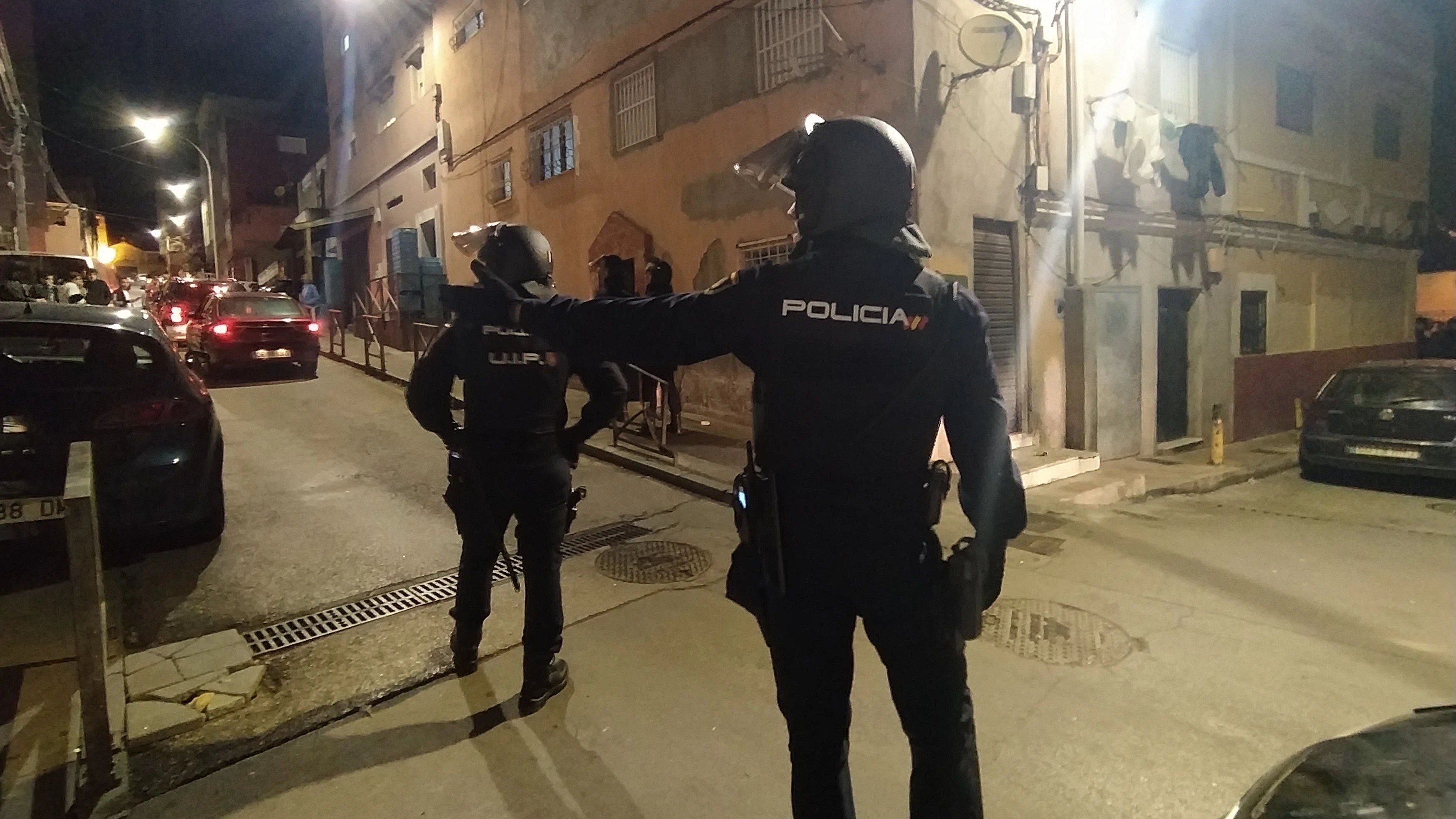 El último control policial en el barrio del Príncipe, en Ceuta El último control policial en el barrio del Príncipe, en Ceuta