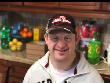 Denuncian el despido de un hombre con Síndrome de Down por "no poder trabajar normal" Denuncian el despido de un hombre con Síndrome de Down por "no poder trabajar normal"