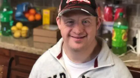 Denuncian el despido de un hombre con Síndrome de Down por "no poder trabajar normal" Denuncian el despido de un hombre con Síndrome de Down por "no poder trabajar normal"