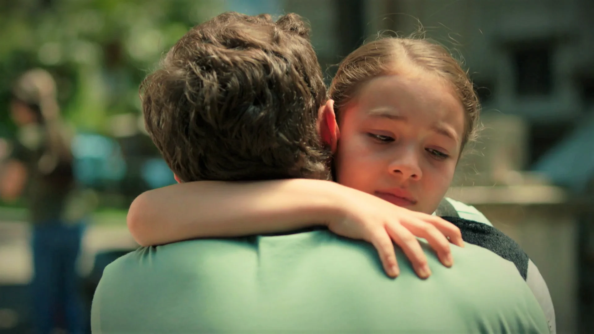 El momento más duro para los hermanos Eren: ¡Tras quedarse sin casa, se ven obligados a vivir en un orfanato!