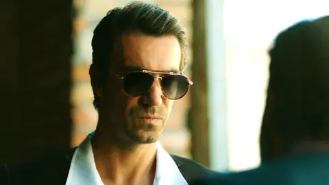 Hakan insiste en no hacer más daño a los Yaman: ¿Aceptará Abdülkadir? Hakan insiste en no hacer más daño a los Yaman: ¿Aceptará Abdülkadir?