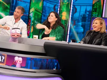 ¿Son pareja realmente? Carmen Machi y Laura Galán, detectives por un día en 'El Hormiguero' ¿Son pareja realmente? Carmen Machi y Laura Galán, detectives por un día en 'El Hormiguero'