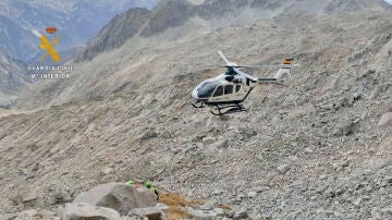 Un helicóptero del GREIM de la Guardia Civil (archivo)