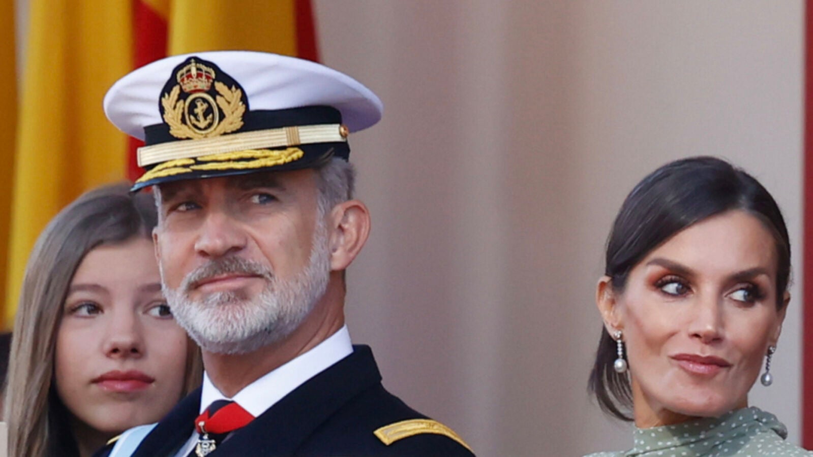 Los vestidos de lunares de la reina Letizia y la infanta Sofía en el Día de la Hispanidad