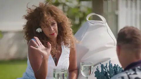 ¿Se liga siendo artista? Rosario Flores responde ¿Se liga siendo artista? Rosario Flores responde