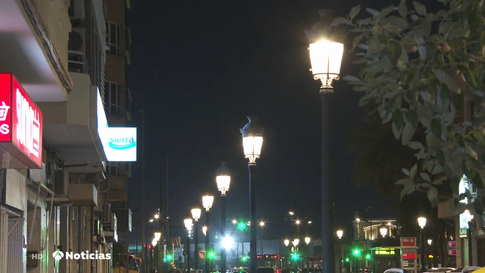 Las calles de España, las que más energía gastan de Europa. Las calles de España, las que más energía gastan de Europa.