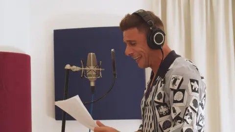 La divertida versión de ‘Queremos marcha’ de Joaquín Sánchez La divertida versión de ‘Queremos marcha’ de Joaquín Sánchez