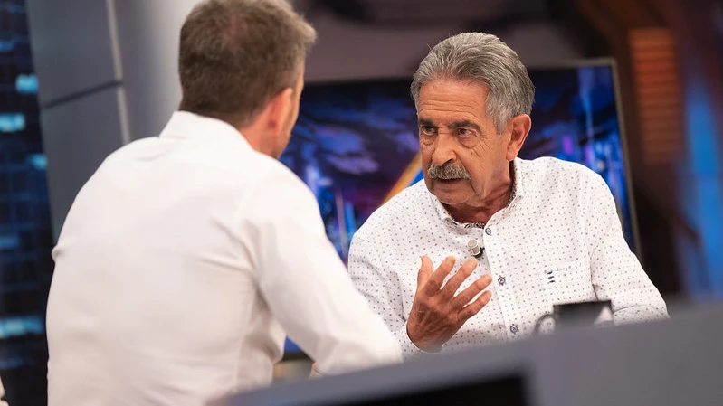 ¿Ha 'reñido Felipe VI a Miguel Ángel Revilla por criticar a don Juan Carlos? Aclara su conversación con el Rey ¿Ha 'reñido Felipe VI a Miguel Ángel Revilla por criticar a don Juan Carlos? Aclara su conversación con el Rey