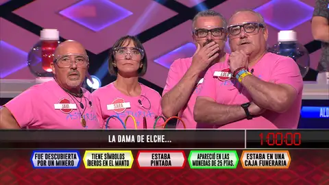 La Dama de Elche ayuda a los ‘Gayasperos’, que no le pierden la cara a su enfrentamiento en ‘¡Boom!’ La Dama de Elche ayuda a los ‘Gayasperos’, que no le pierden la cara a su enfrentamiento en ‘¡Boom!’