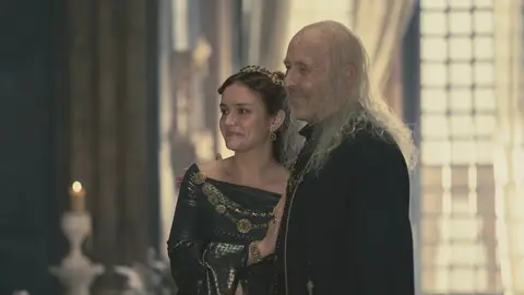 Viserys y Alicent en 'La Casa del Dragón' Viserys y Alicent en 'La Casa del Dragón'