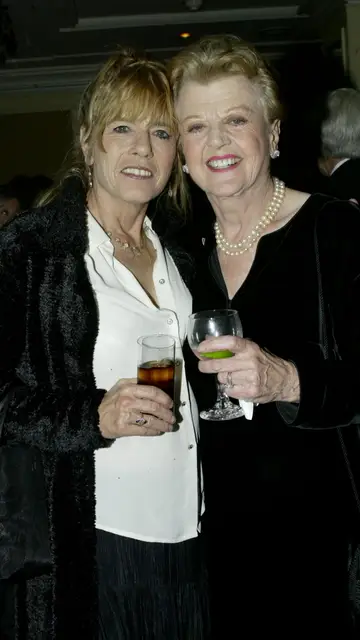 Angela Lansbury junto a su hija Deidre Angela Lansbury junto a su hija Deidre