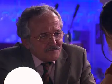 El consejo envenenado de Luján a Carballo para que deje de buscar a su padre El consejo envenenado de Luján a Carballo para que deje de buscar a su padre