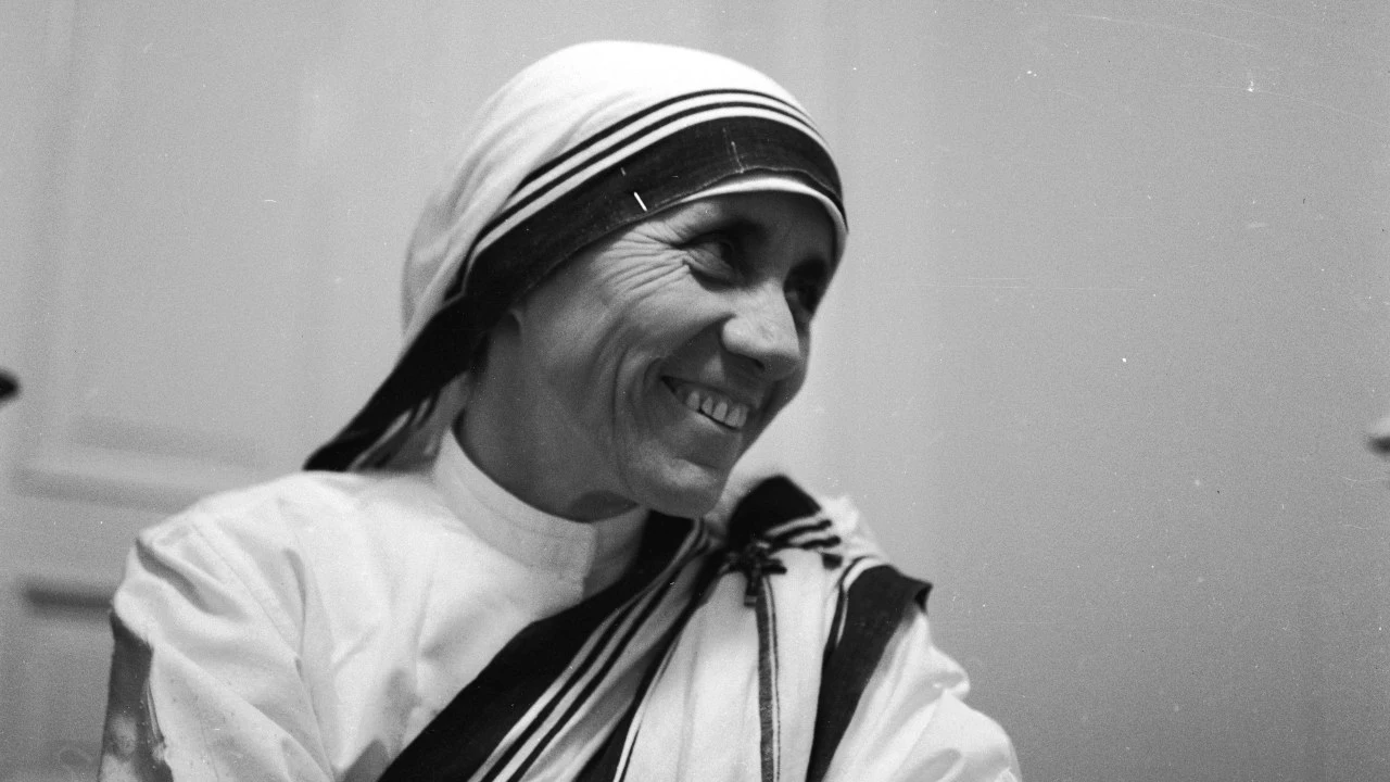 Efemérides del 19 de octubre de 2022: Teresa de Calcuta Efemérides del 19 de octubre de 2022: Teresa de Calcuta
