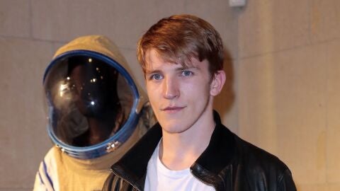 Ewan Mitchell de 'La Casa del Dragón' en un photocall