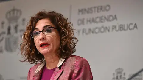 A3 Noticias Fin de Semana (15-10-22) El Gobierno estima ante Bruselas recaudar más de 20.000 millones adicionales en impuestos entre 2022 y 2023 A3 Noticias Fin de Semana (15-10-22) El Gobierno estima ante Bruselas recaudar más de 20.000 millones adicionales en impuestos entre 2022 y 2023