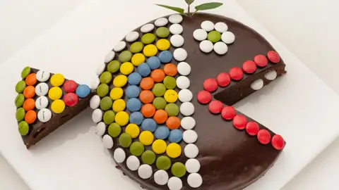 Karlos Arguiñano: receta fácil de tarta casera de cumpleaños Karlos Arguiñano: receta fácil de tarta casera de cumpleaños