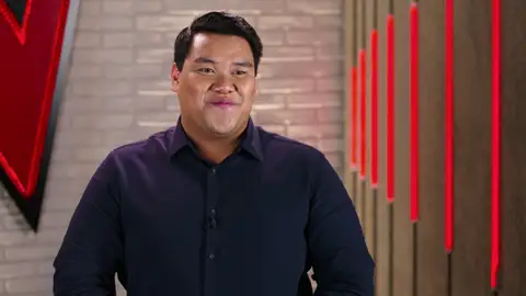 Oliver Jaén: “Tuve la suerte de trabajar como periodista en la delegación de Cataluña de Antena 3” Oliver Jaén: “Tuve la suerte de trabajar como periodista en la delegación de Cataluña de Antena 3”