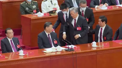 La expulsión de Hu Jintao La expulsión de Hu Jintao