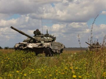 Imagen de archivo de un tanque en Ucrania