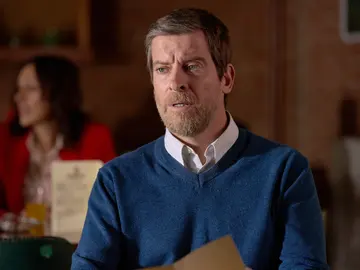 Los Gómez reciben un sofisticado regalo de Ricardo: “Espero que lo disfrutéis” Los Gómez reciben un sofisticado regalo de Ricardo: “Espero que lo disfrutéis”