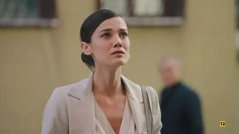 "Ya no eres mi hija": 'Secretos de familia', el domingo a las 22:00h en Antena 3 "Ya no eres mi hija": 'Secretos de familia', el domingo a las 22:00h en Antena 3