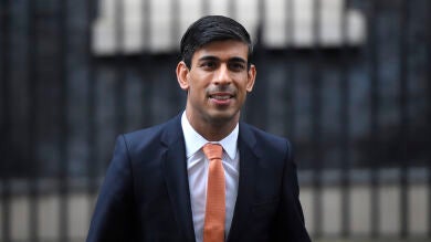 Rishi Sunak afronta su liderazgo con Reino Unido sumido en la incertidumbre económica y con los conservadores desgarrados