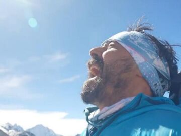 Miguel Ángel Roldán se convierte en el primer enfermo de ELA en 'conquistar' el Everest