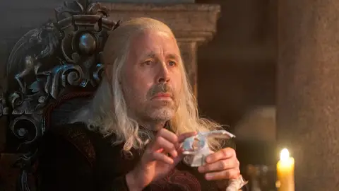 Paddy Considine como Viserys Targaryen en 'La Casa del Dragón' Paddy Considine como Viserys Targaryen en 'La Casa del Dragón'
