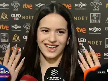Muchos artistas españoles utilizan las redes sociales para mandar mensajes a sus ex parejas.  Muchos artistas españoles utilizan las redes sociales para mandar mensajes a sus ex parejas.