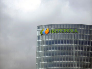 Iberdrola reduce su beneficio neto en España, pero lo dispara a nivel global a 3.104 millones de euros