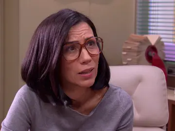 Manolita comparte uno de los episodios más duros de su vida con Nieves: “Estaba en un pozo y no sabía cómo salir” Manolita comparte uno de los episodios más duros de su vida con Nieves: “Estaba en un pozo y no sabía cómo salir”