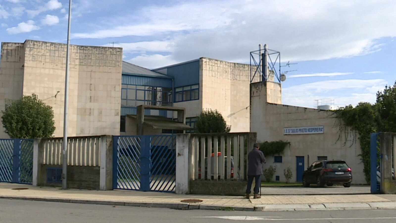 Los compañeros del joven fallecido en el instituto de Ourense: 